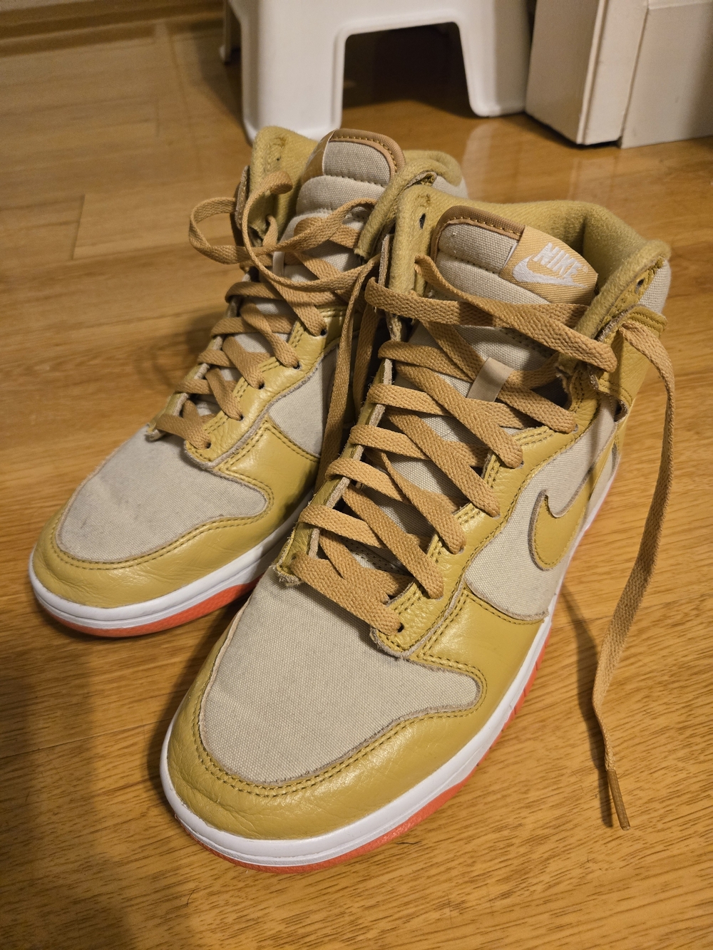 Nike Dunk High Wheat Gold 2023 DV7215-700